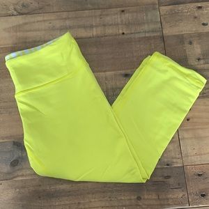 HTF Lululemon Yoga Crops